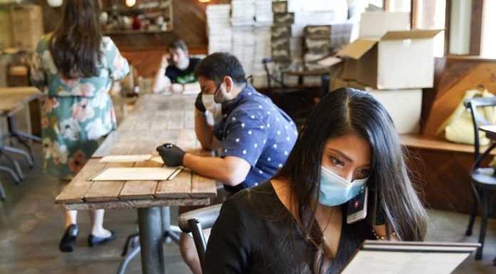 Coalition of businesses urges Houston, Harris County to ease stay-at-home restrictions